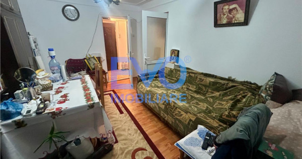APARTAMENT 2 CAMERE, ETAJ INTERMEDIAR, PODU ROS