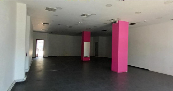 Spatiu comercial 120 mp, open-space vitrina mare - Circumval