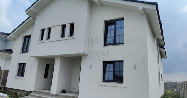 Duplex spatios - dormitor la parter - bucatarie mare