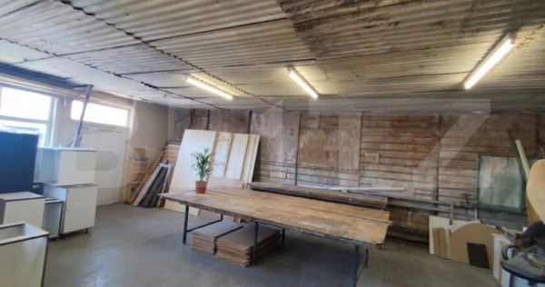 Spatiu comercial de inchirat, 210 mp, zona Baza 3
