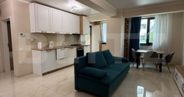 Apartament de inchiriat, 2 camere, 83 mp, zona Micro 17 - Ro