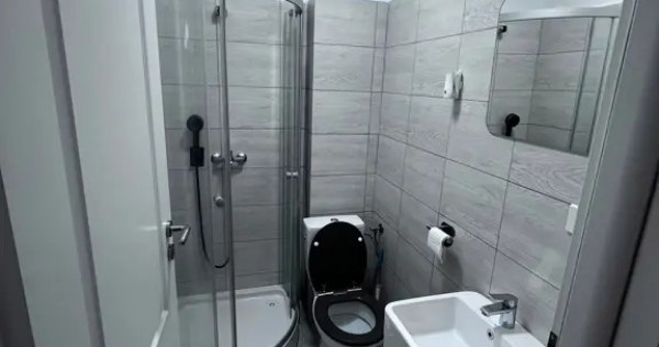 Apartament de 3 camere de inchiriat