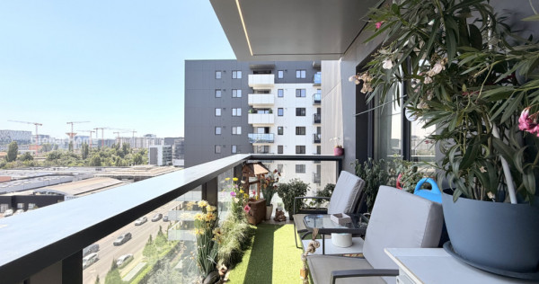 3 Rooms + Parking + Storage | Panoramic View | Cortina North