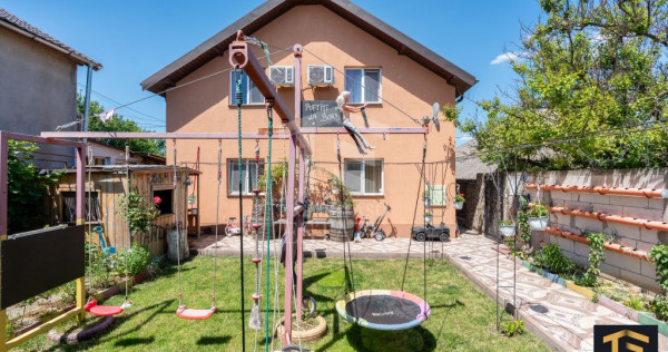 Casă cu 6 camere și curte superb amenajată | Năvodari...