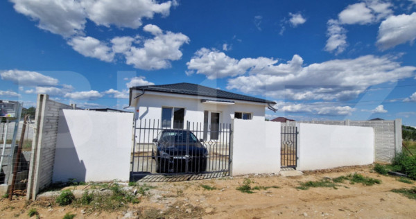 Casa 76 mp, teren 276 mp, zona Selgros