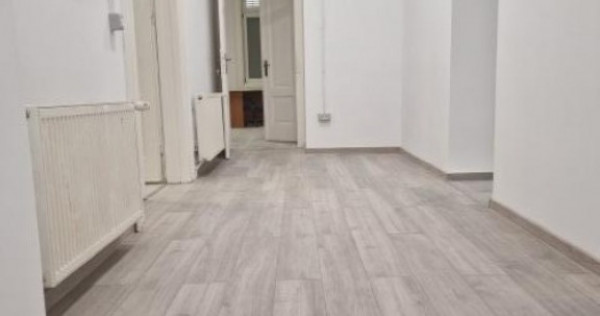 Inchiriez spatiu de birouri 5camere,140mp,Timisoara,Tribunal,1.960euro