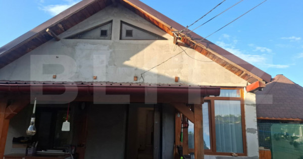 Casa de vanzare, 87 mp, zona Vișioara