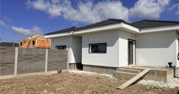 Comision 0 - Duplex individual - toate utilitatile