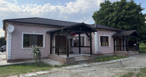 Casă cu teren Bolotesti