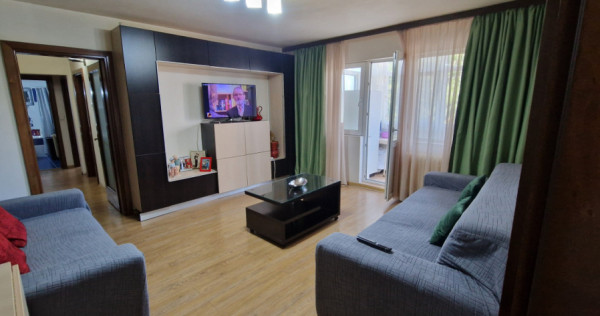 Apartament 3 camere, 67 mp, etaj 1/4, zona Rovine