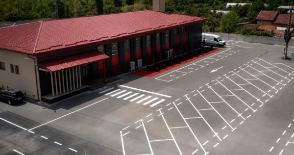 Supermarket cu vad in orasul Filiasi, Dolj de 7.000mp teren