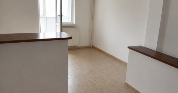 Apartament 3 camere, cartier Rovine