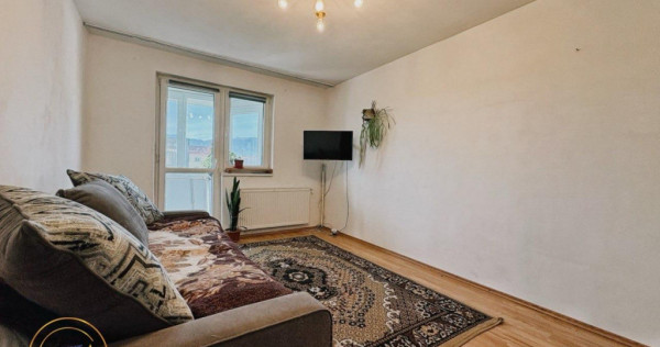 FILM! Apartament 2 camere decomandat, zona apreciabila, cart
