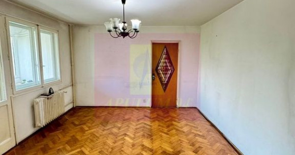 Apartament 3 camere Berceni &ndash; Bd. Alexandru Obregia, 69 mp