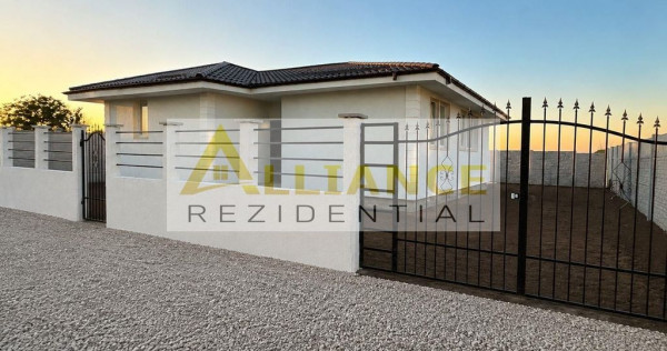 Casa individuala | 4 camere | 3 bai | Teren 369mp