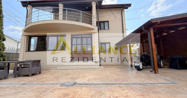 Vila spatioasa cu 9 camere foisor magazie curte amenajata...