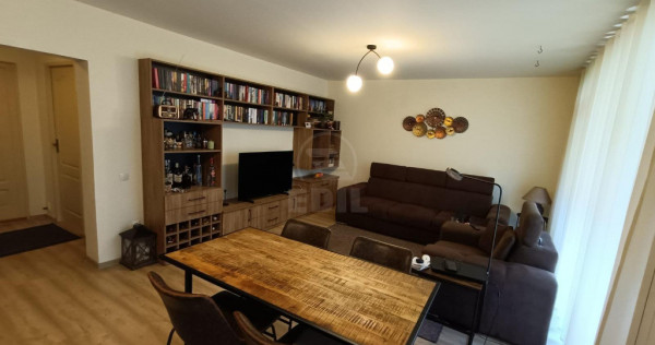 Vanzare Apartament 2 camere semidecomandat, 50 mp, ERoilor