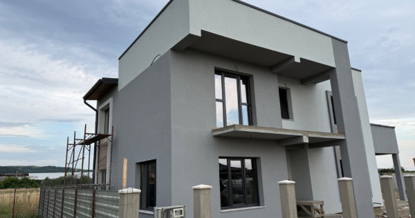 Casa P+1E +teren 500mp Stefanesti, Arges