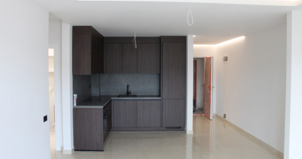 Apartament de vanzare 2 camere, 61 mp zona Calea Baciului