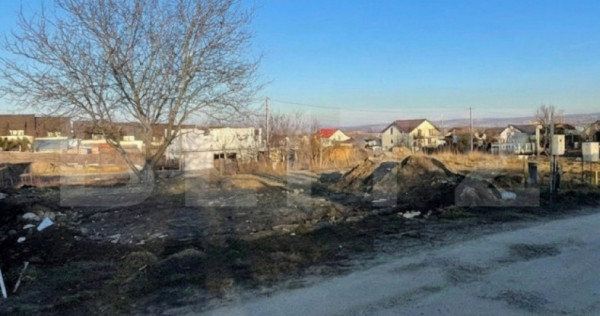 Teren intravilan, 768 mp, front 50 ml, zona Ipotești