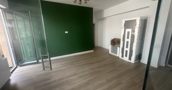 Apartament 2 camere Bulevard cu loc de parcare.