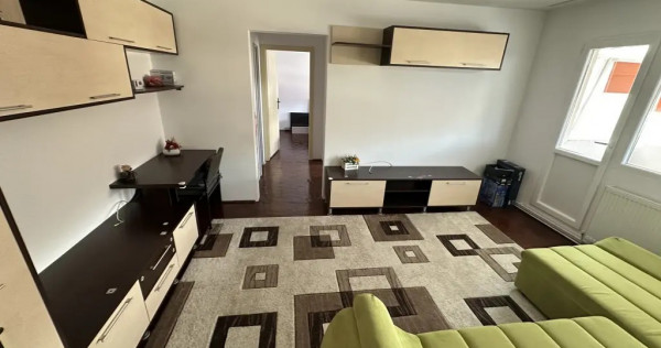 Vand apartament 2 camere semidecomandat