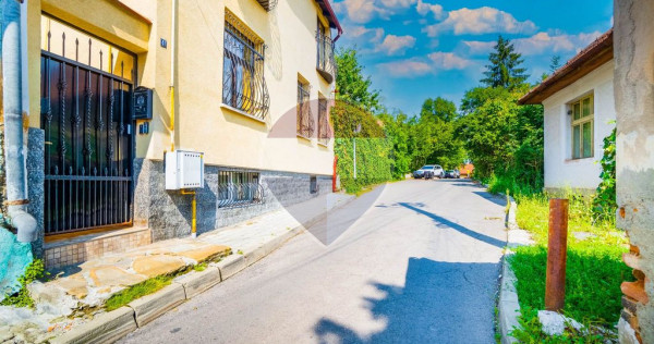 Vilă individuală 8 camere, str. Horia, la 800 metri de ...