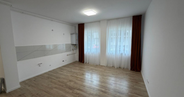 Apartament 3 camere, 70 mp, Sub Cetate