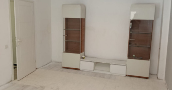 Apartament 2 camere, Floresti, zona Stejarului