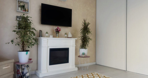 Apartament cu 2 camere , 46 MP, Parcare, zona Florilor, Flor