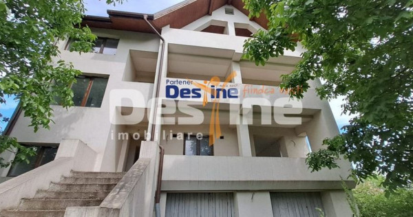 Vila Independenta , D+P+1+M+POD, 474 mp, Valea Lupului
