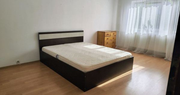 &Icirc;nchiriez 2 camere Str. Onestilor. Pret 300 euro. Comisi...