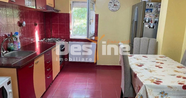 Apartament 3 camere decomandat, 73 mp, complet mobilat ș...