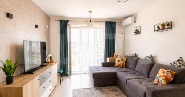 Apartament 3 camere de v&acirc;nzare, 70 mp, zona Tractorul