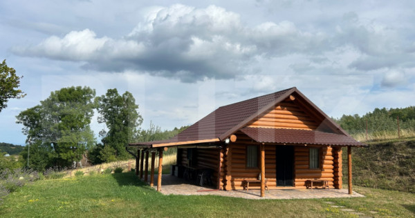 Cabana din bușteni - refugiu ideal &icirc;n mijlocul naturii