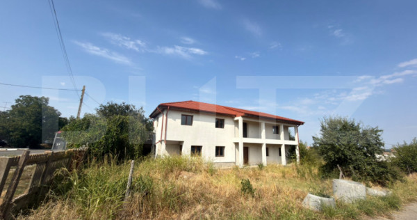 Casa de vaznare 215 mp, teren 1500 mp, zona Gura Vaii