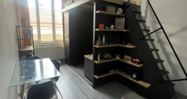 Apartament Ultracentral | 3 Camere | Living | Etaj 2 | Petfr