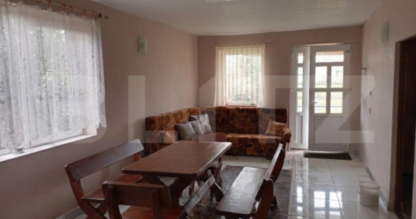 Casa cu 4 camere, 130 mp, teren de 798 mp, zona Iancuesti