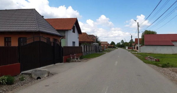 Teren construibil intravilan asfalt utilitati central Lunca Calnicului