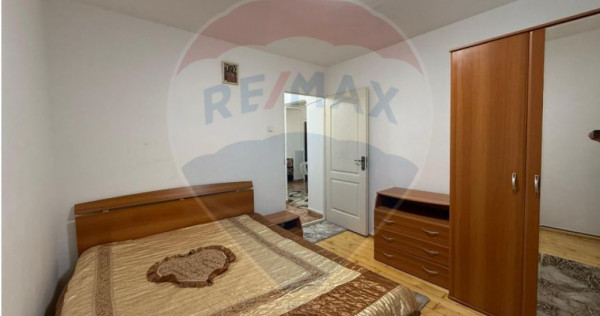 Apartament spațios-zona Vasile Aron