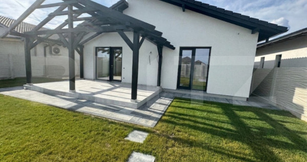 Casă individuală 90.30 mp, teren 387 mp, zona Orizont