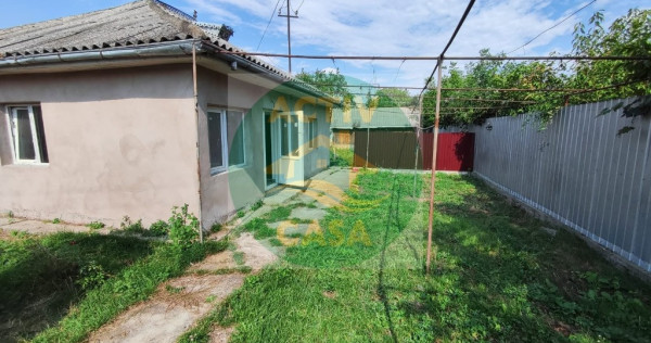 DE V&Acirc;NZARE &ndash; CASĂ LA 19 KM DE ROMAN