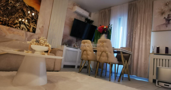 Apartament cu 2 camere - zona Albert - decomandat de lux