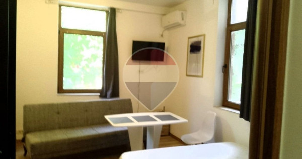 Piata Unirii_IN VILA_Apartament | 2 GARSONIERE individuale