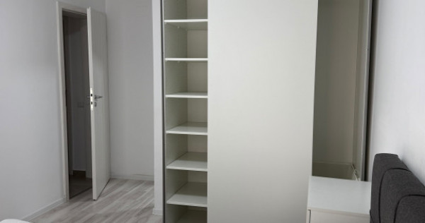 &Icirc;nchiriere apartament 3 camere central