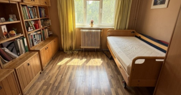 Apartament 3 camere, 74 mp, zona Mănăștur, Cluj Napoca