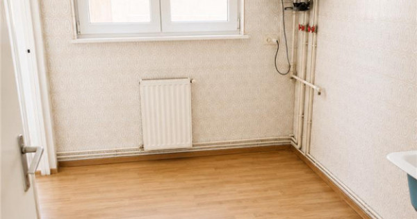 Apartament 3camere, etaj intermediar, priveliste si lumina n