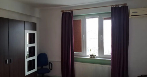 &Icirc;nchiriez apartament 2 camere decomandate &icirc;n zona Bălcescu