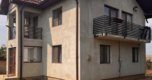 Casă P+1 mobilată, 4 dormitoare, curte 2.194 mp, oază de liniște