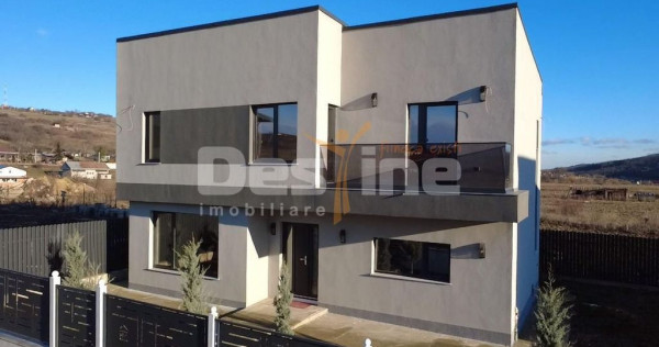 Casa cu etaj, 4 camere 170.000 euro, Comision 0%